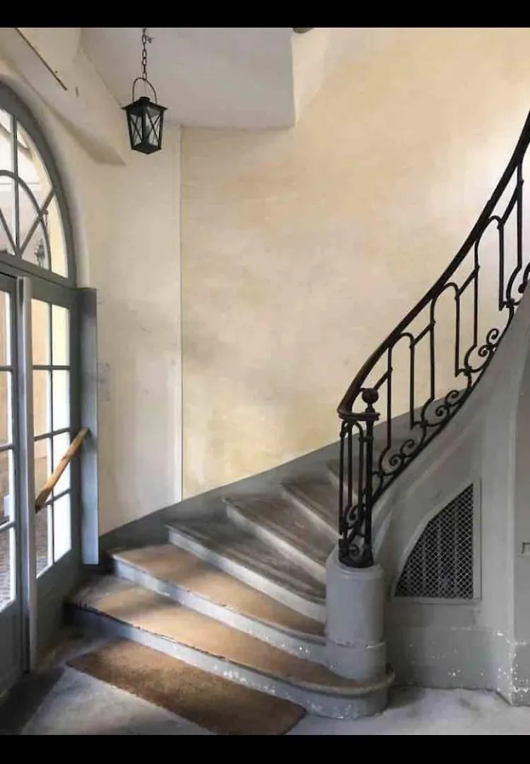 Atelier D Artiste En Plein Coeur Du Marais Apartment Paris